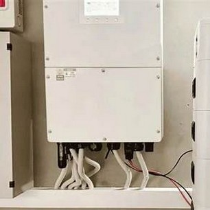 Высоковольтный гибрид Deye 30 кВт Deye SUN-30K-SG02HP3-EU-AM3